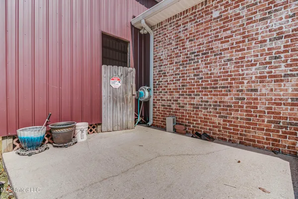 $602,000 | 17113 Spring Lake Drive East, Vancleave, MS 39565