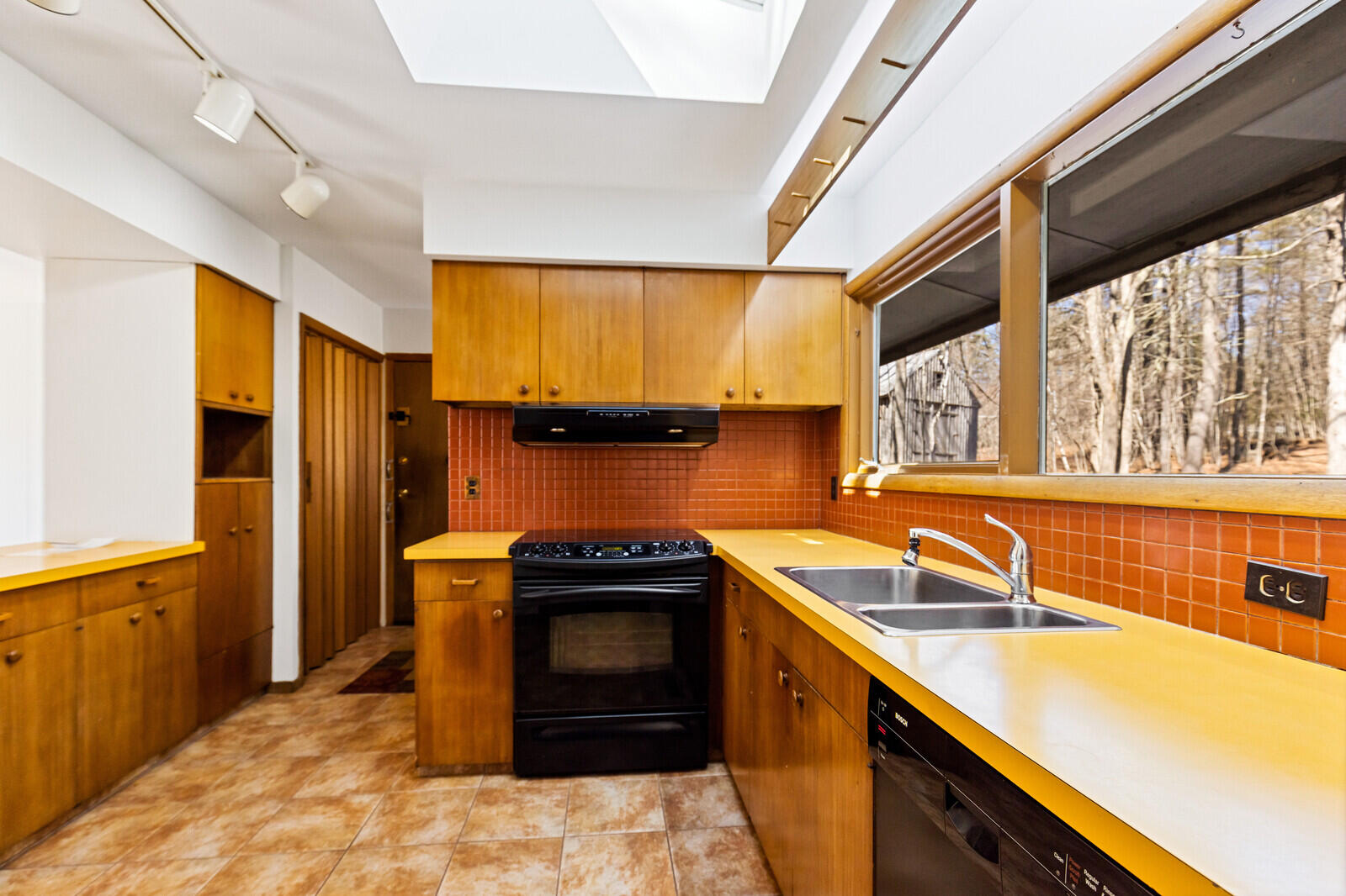 377 Readfield Road Manchester, ME 04351 - Photo 26 of 61 64_BP5A1029_DxO_mls