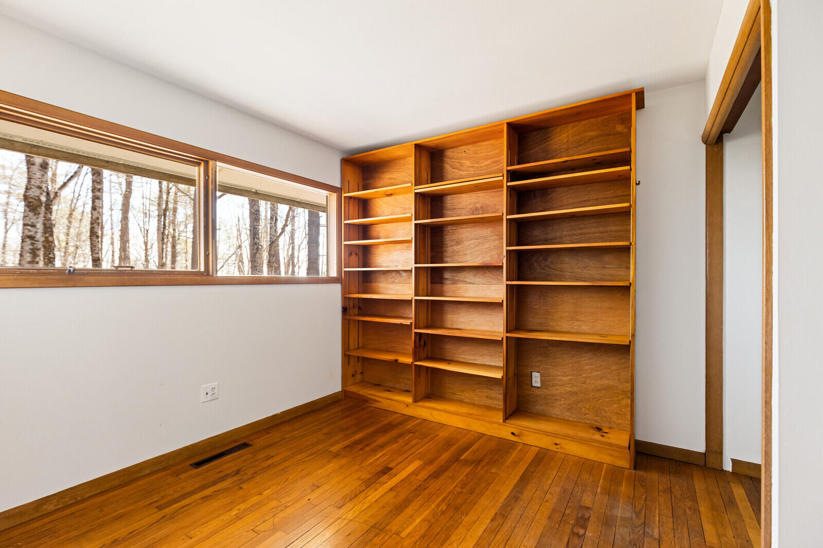 377 Readfield Road Manchester, ME 04351 - Photo 32 of 61 36_BP5A0945_DxO_mls