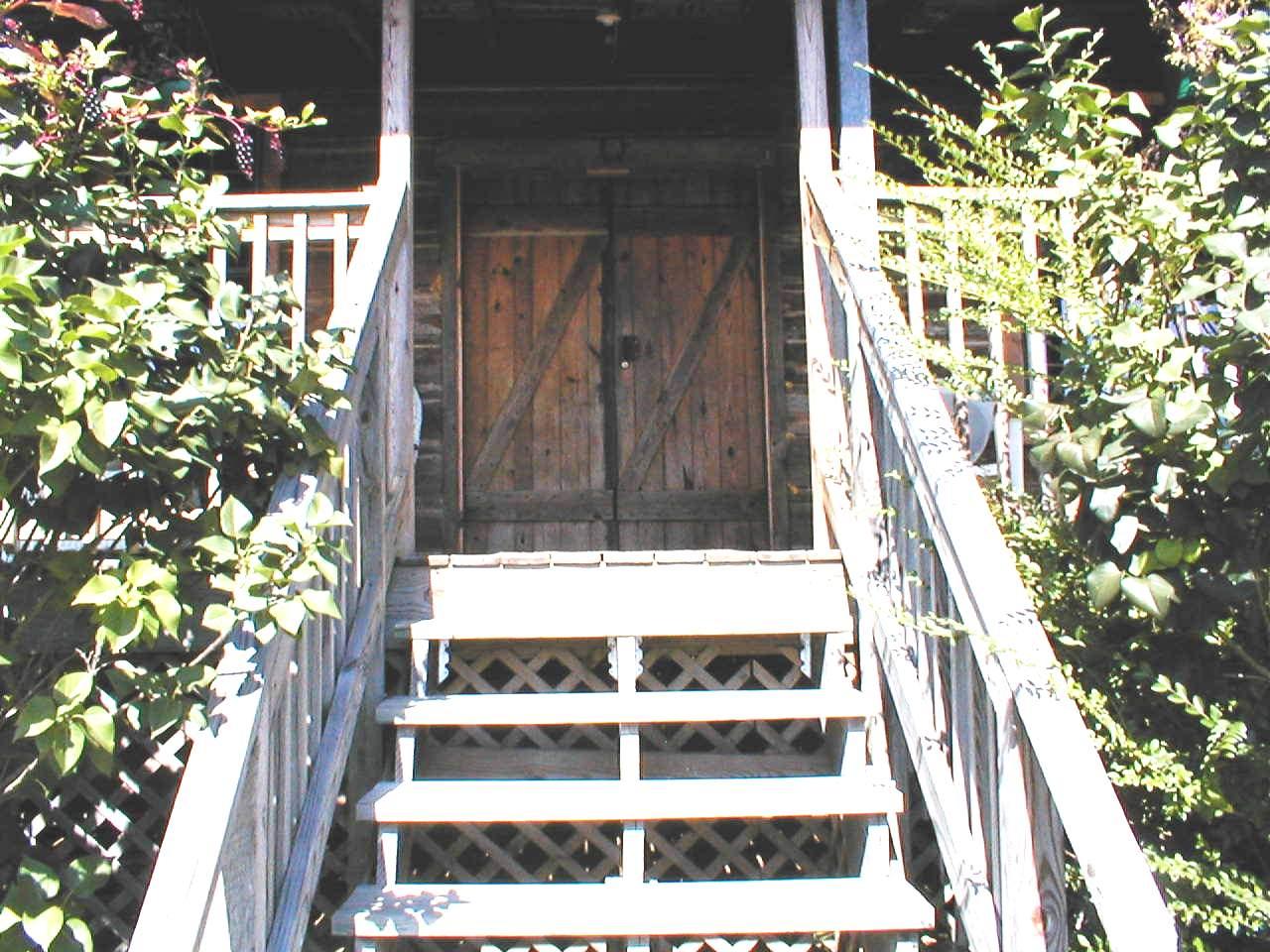 2884 Murray Hollow Road Thaxton, VA 24174 - Photo 15 of 19 Outside Front Steps