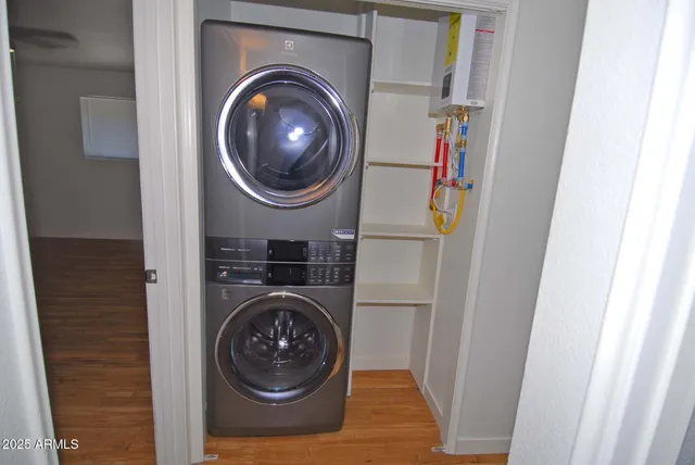 a view of washer and dryer in a utility room