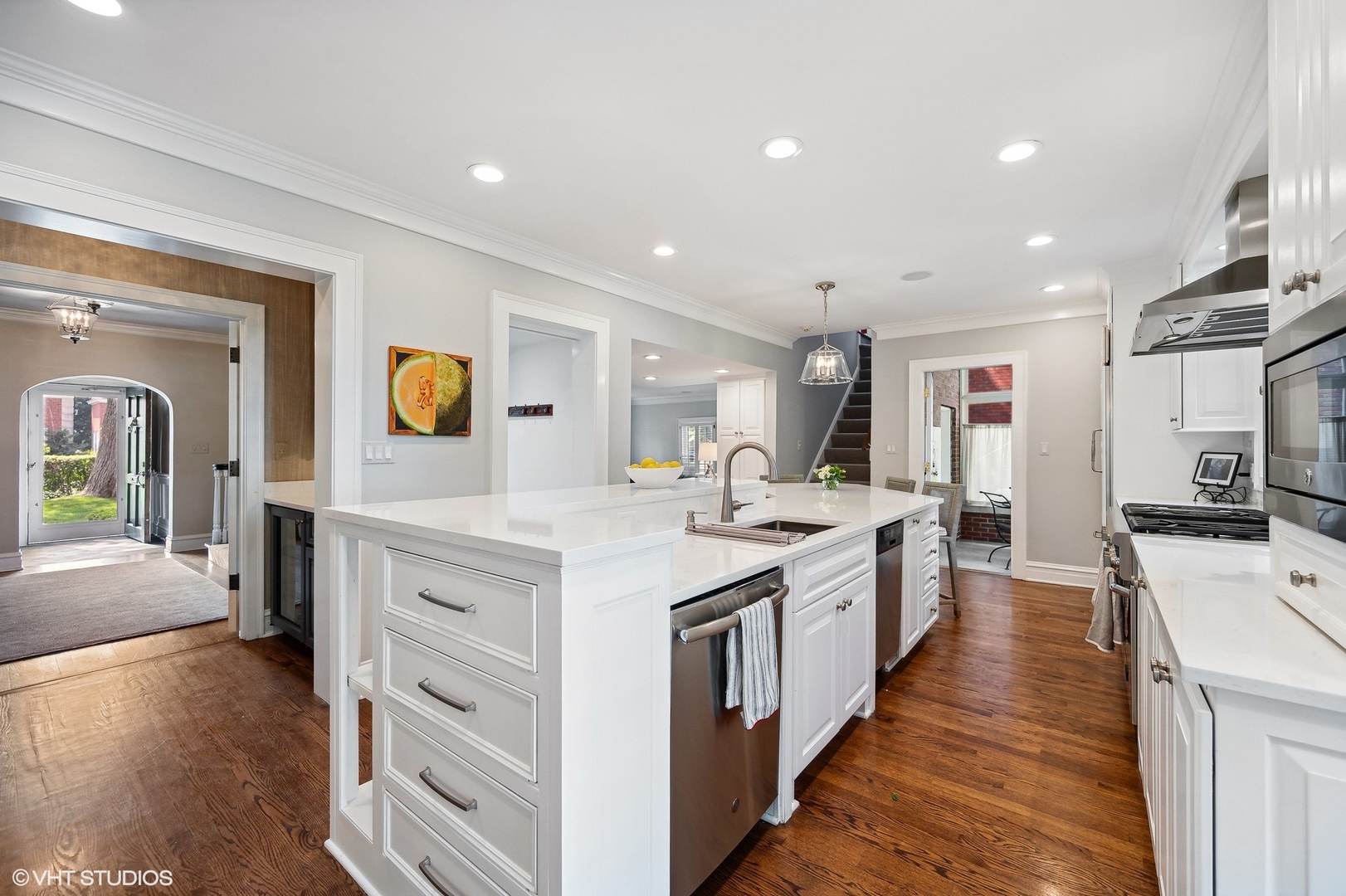 195 Ridge Avenue Winnetka, IL 60093 - Photo 17 of 52