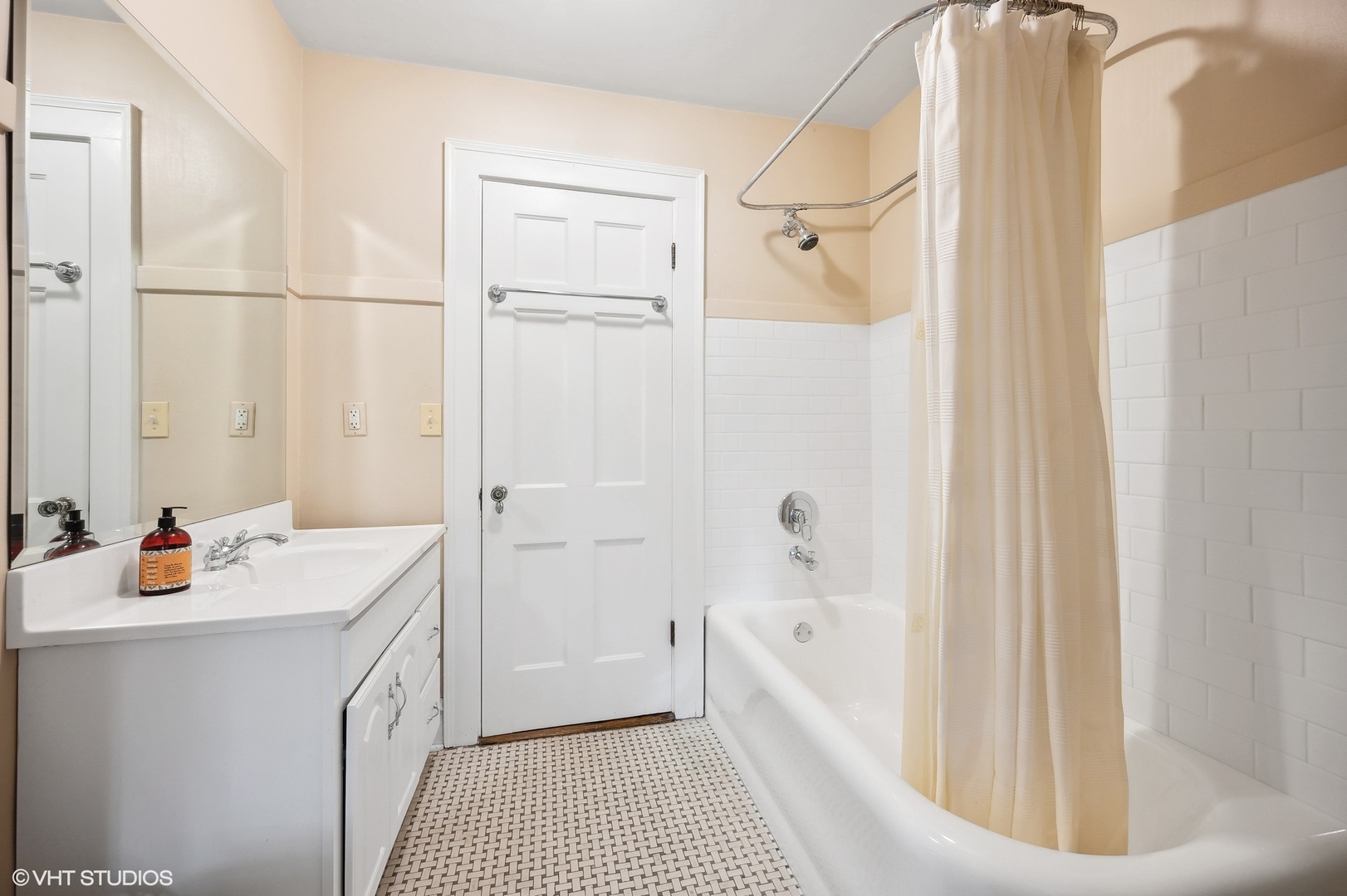 195 Ridge Avenue Winnetka, IL 60093 - Photo 42 of 52