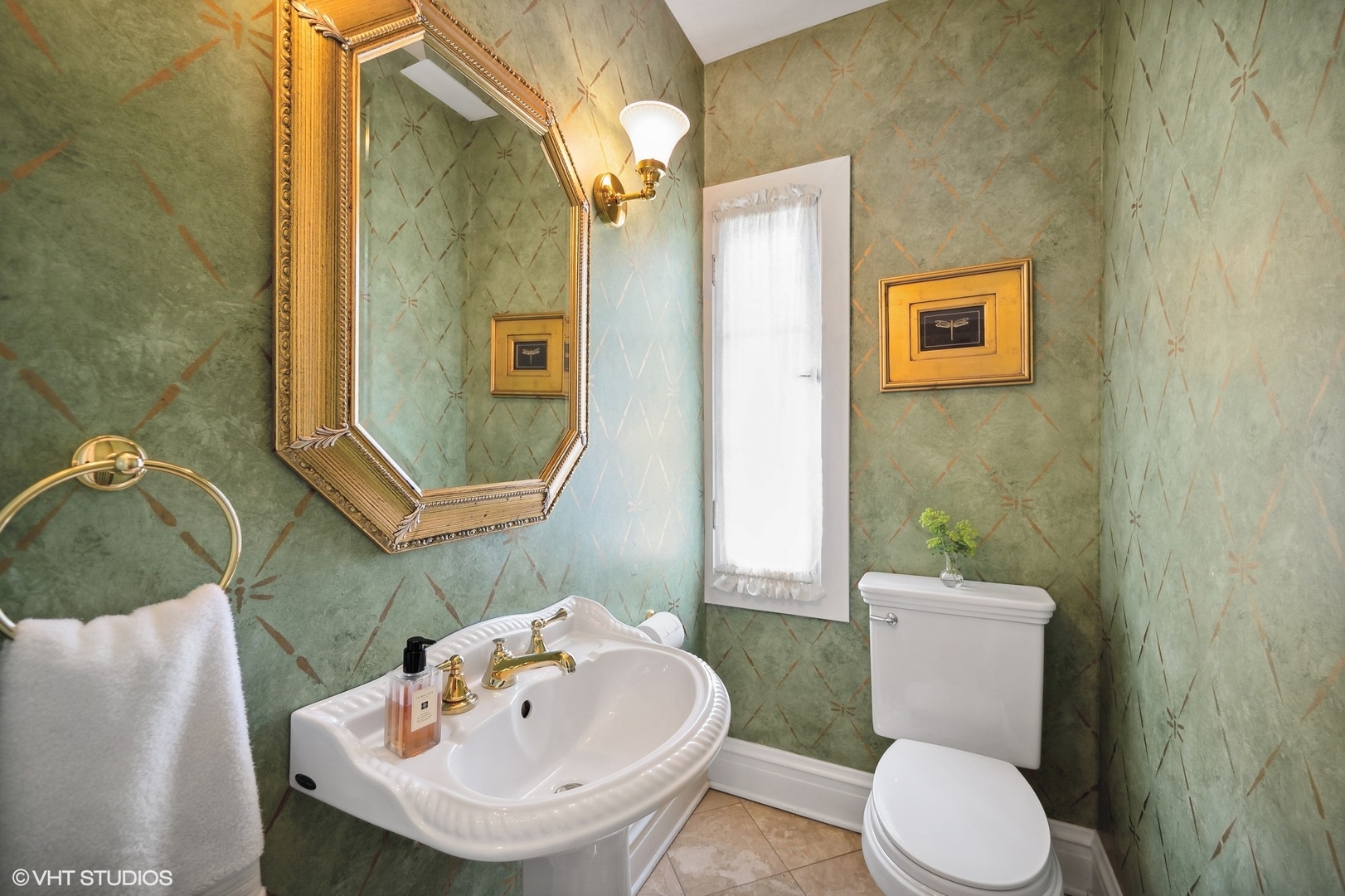 195 Ridge Avenue Winnetka, IL 60093 - Photo 7 of 52