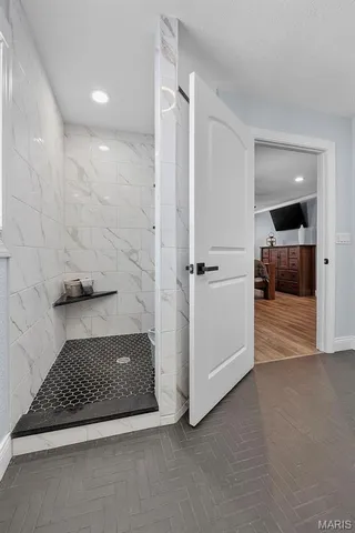 $674,000 | 11725 Fairway Cir Drive, Dexter, MO 63841