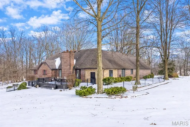 $674,000 | 11725 Fairway Cir Drive, Dexter, MO 63841