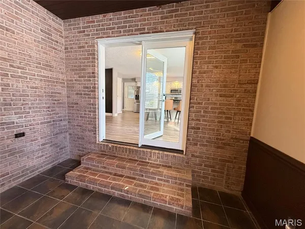 $649,000 | 11725 Fairway Cir Drive, Dexter, MO 63841