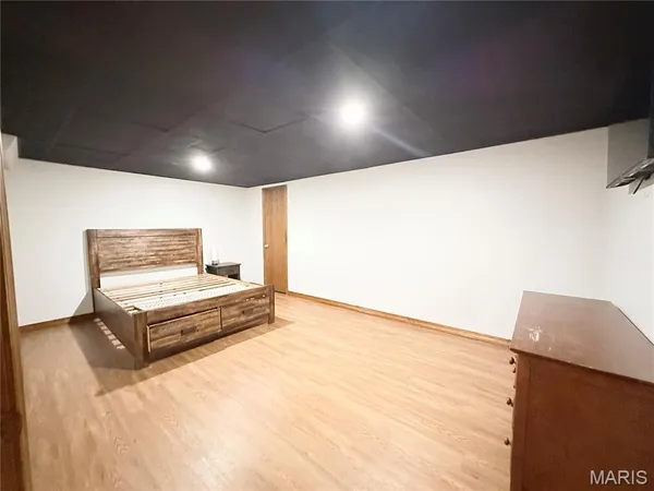 $649,000 | 11725 Fairway Cir Drive, Dexter, MO 63841