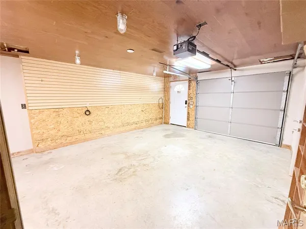 $649,000 | 11725 Fairway Cir Drive, Dexter, MO 63841