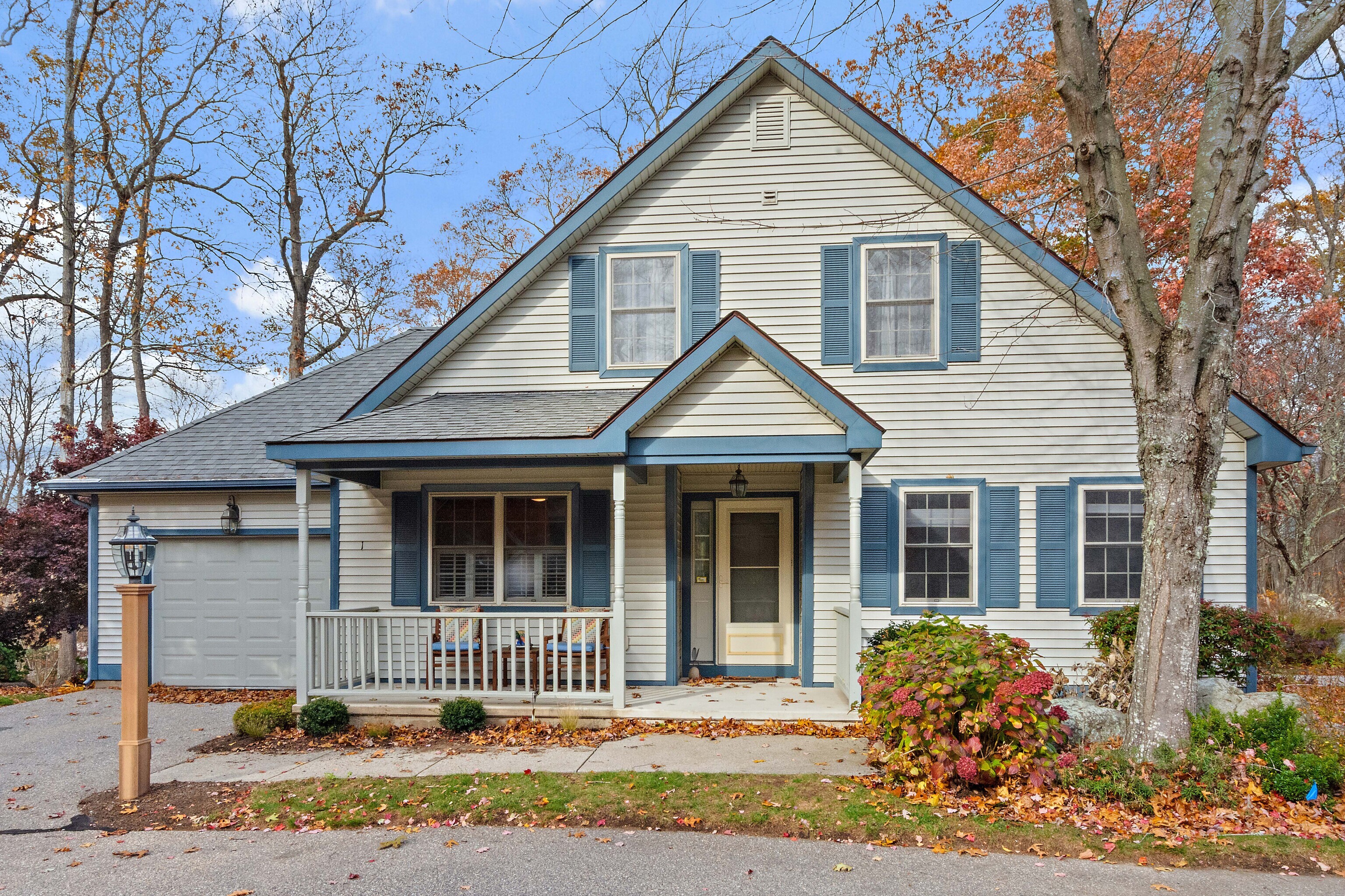 1 Bittersweet Lane, Unit 1 East Lyme, CT 06357 - Photo 2 of 35