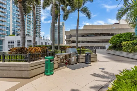 $429,000 | 777 North Ashley Drive, Unit 1009, Tampa, FL 33602