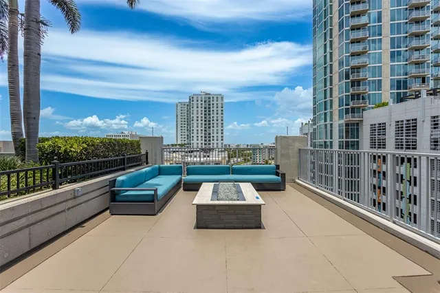 $435,000 | 777 North Ashley Drive, Unit 1009, Tampa, FL 33602