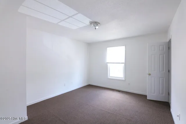 $950 | 309 Kristin Drive, Unit C, Greenville, NC 27834