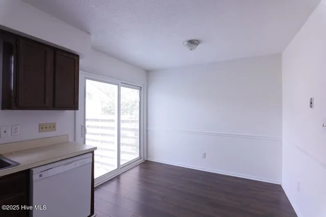 $950 | 309 Kristin Drive, Unit C, Greenville, NC 27834