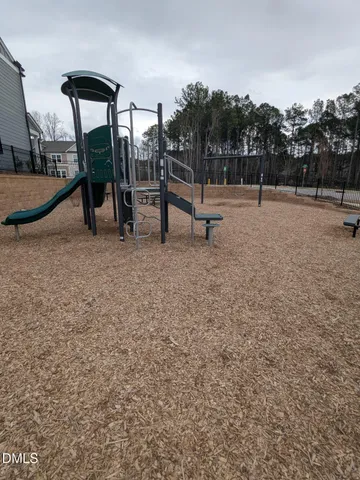 $2,395 | 229 Ribbon Rail Street, Fuquay-Varina, NC 27526