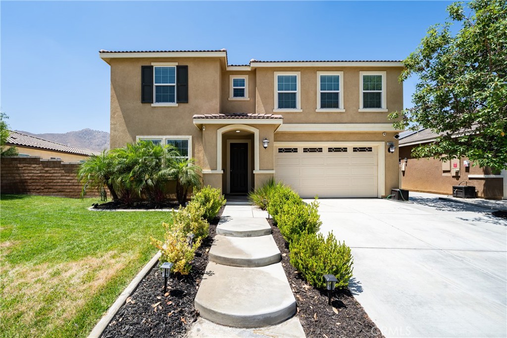 20885 Barn Road Riverside, CA 92507 - Photo 2 of 5 Front of House