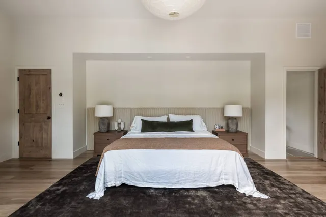 $65,000 | 18 Renees Way, East Hampton, NY 11937