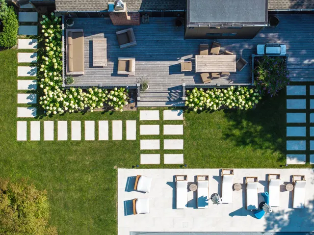 $65,000 | 18 Renees Way, East Hampton, NY 11937