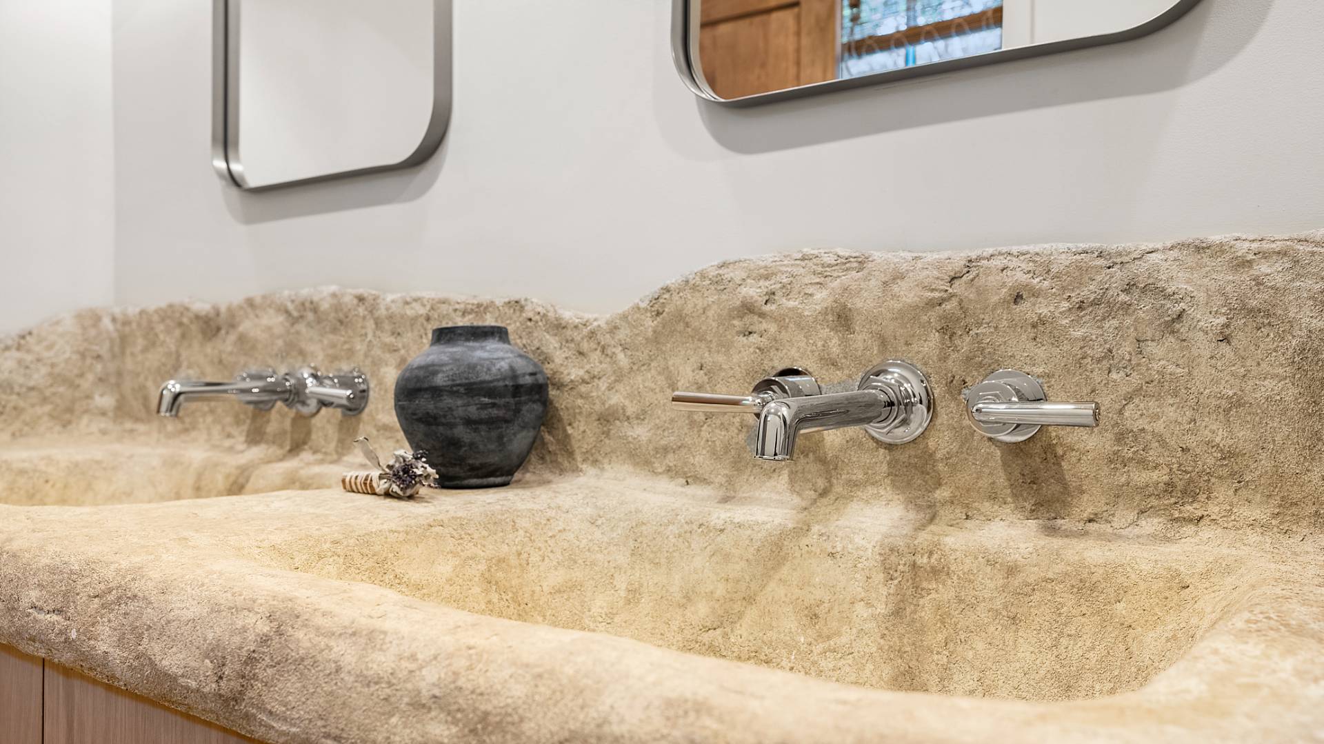 18 Renees Way East Hampton, NY 11937 - Photo 26 of 41