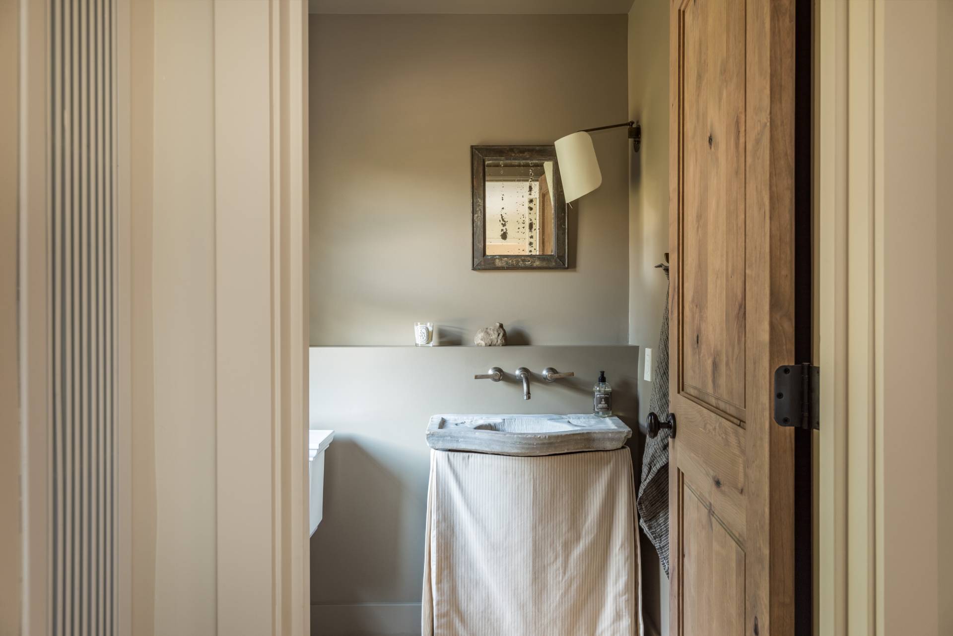 18 Renees Way East Hampton, NY 11937 - Photo 28 of 41