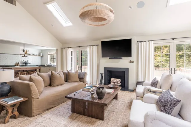 $65,000 | 18 Renees Way, East Hampton, NY 11937