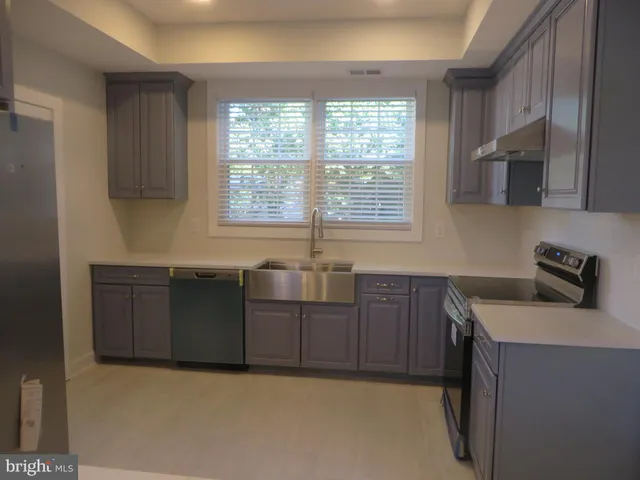 $1,295,000 | 3010 Steven Martin Drive, Fairfax, VA 22031