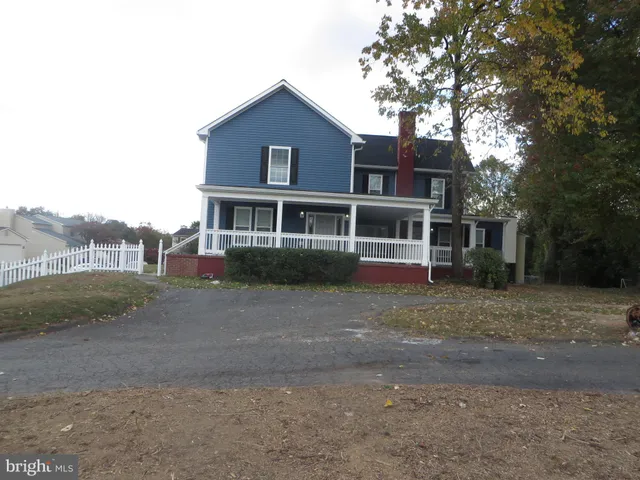 $1,295,000 | 3010 Steven Martin Drive, Fairfax, VA 22031