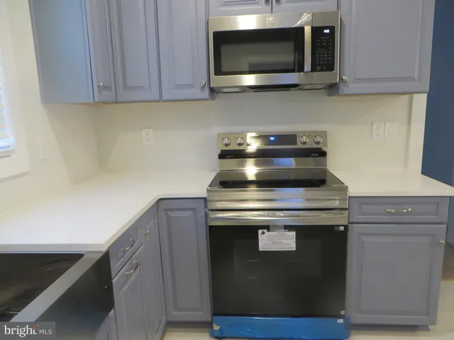 $1,295,000 | 3010 Steven Martin Drive, Fairfax, VA 22031