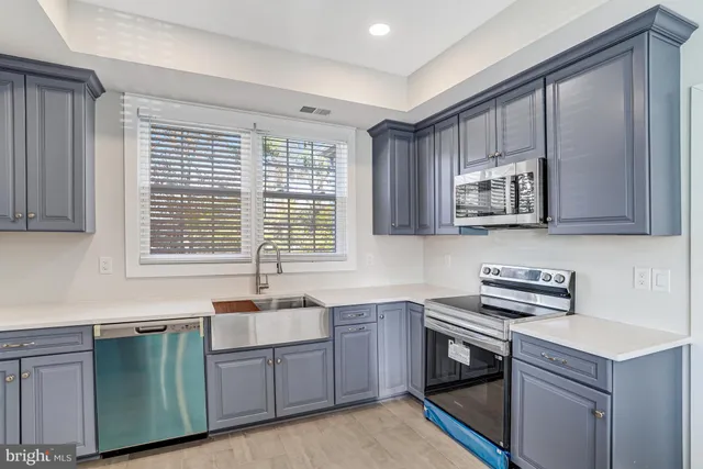 $1,295,000 | 3010 Steven Martin Drive, Fairfax, VA 22031