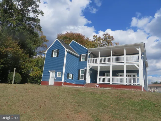 $1,295,000 | 3010 Steven Martin Drive, Fairfax, VA 22031