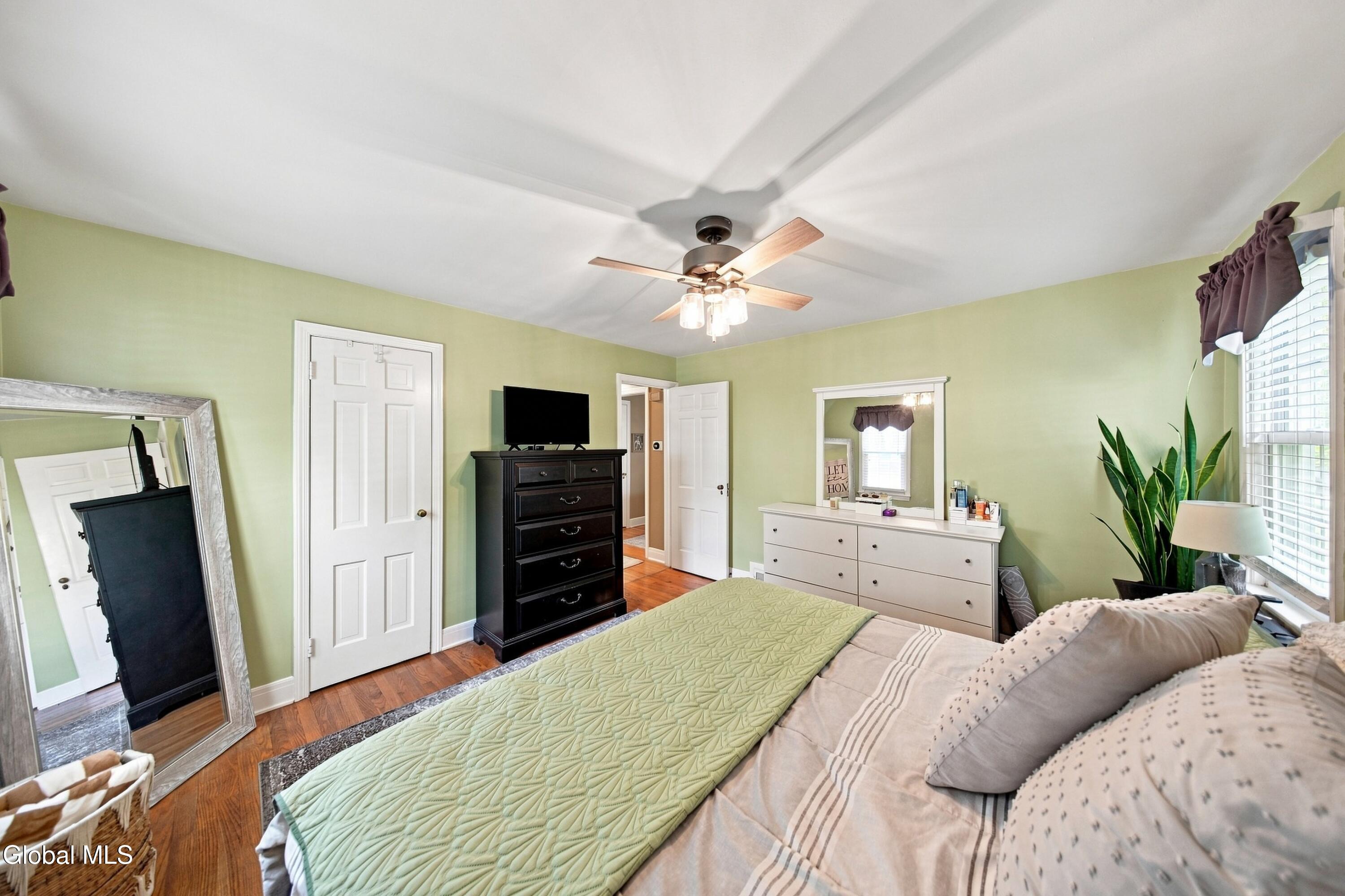 2313 Barcelona Road Niskayuna, NY 12309 - Photo 20 of 50 20