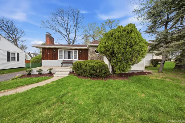 $449,900 | 11 5th Avenue, Newburgh, NY 12550