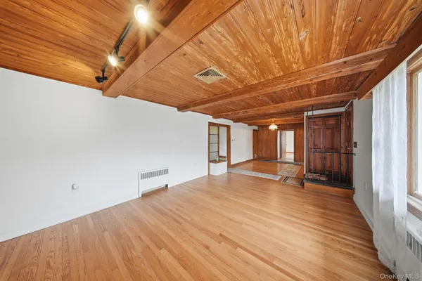 $449,900 | 11 5th Avenue, Newburgh, NY 12550