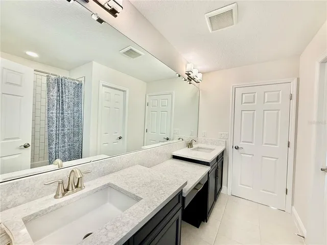 $5,750 | 4155 Burdick Loop, Odessa, FL 33556