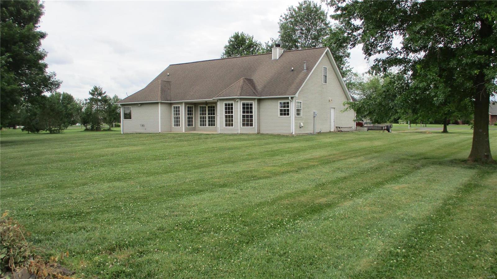 5340 Quercus Grove Road Edwardsville, IL 62025 - Photo 33 of 39