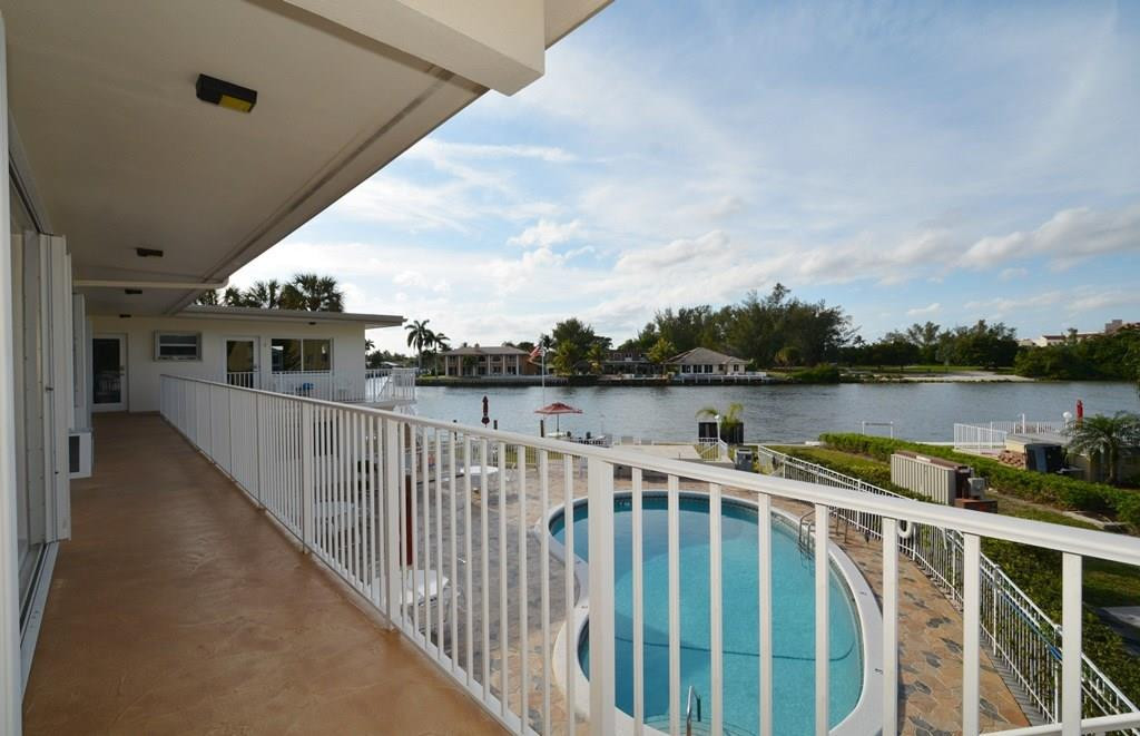 999 North Riverside Drive, Unit 10 Pompano Beach, FL 33062 - Photo 15 of 27 Photo 15