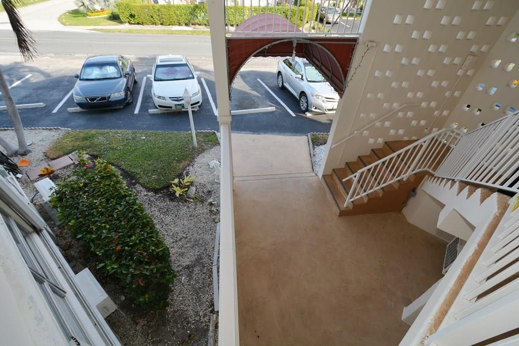 999 North Riverside Drive, Unit 10 Pompano Beach, FL 33062 - Photo 9 of 27 Photo 9