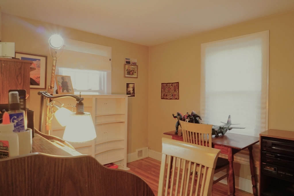 35 Vesey Road Randolph, MA 02368 - Photo 23 of 29 Gallery Image 23