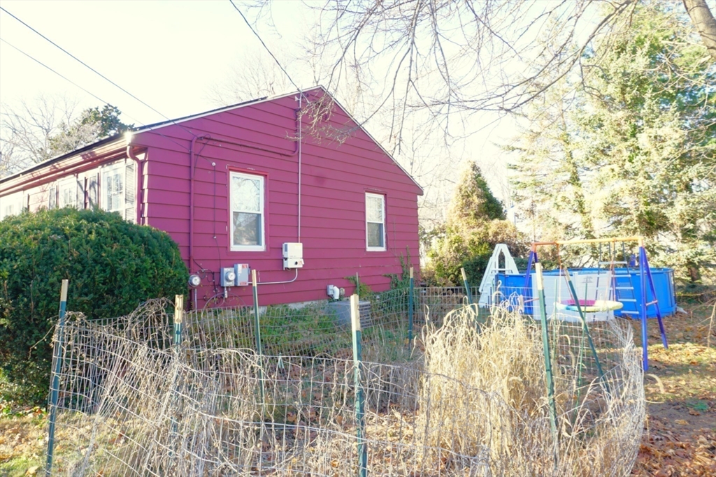35 Vesey Road Randolph, MA 02368 - Photo 27 of 29 Gallery Image 27