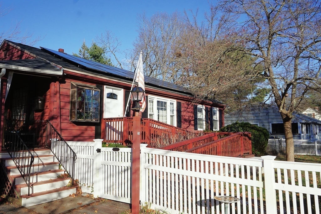 35 Vesey Road Randolph, MA 02368 - Photo 6 of 29 Gallery Image 6