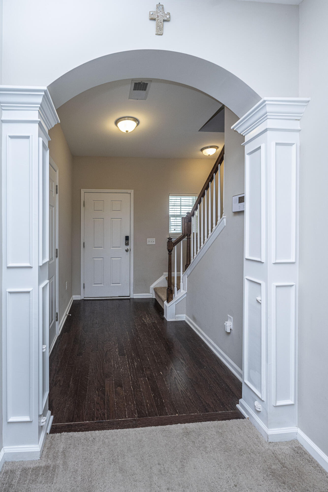 7762 Discovery Road North Charleston, SC 29420 - Photo 3 of 35 foyer