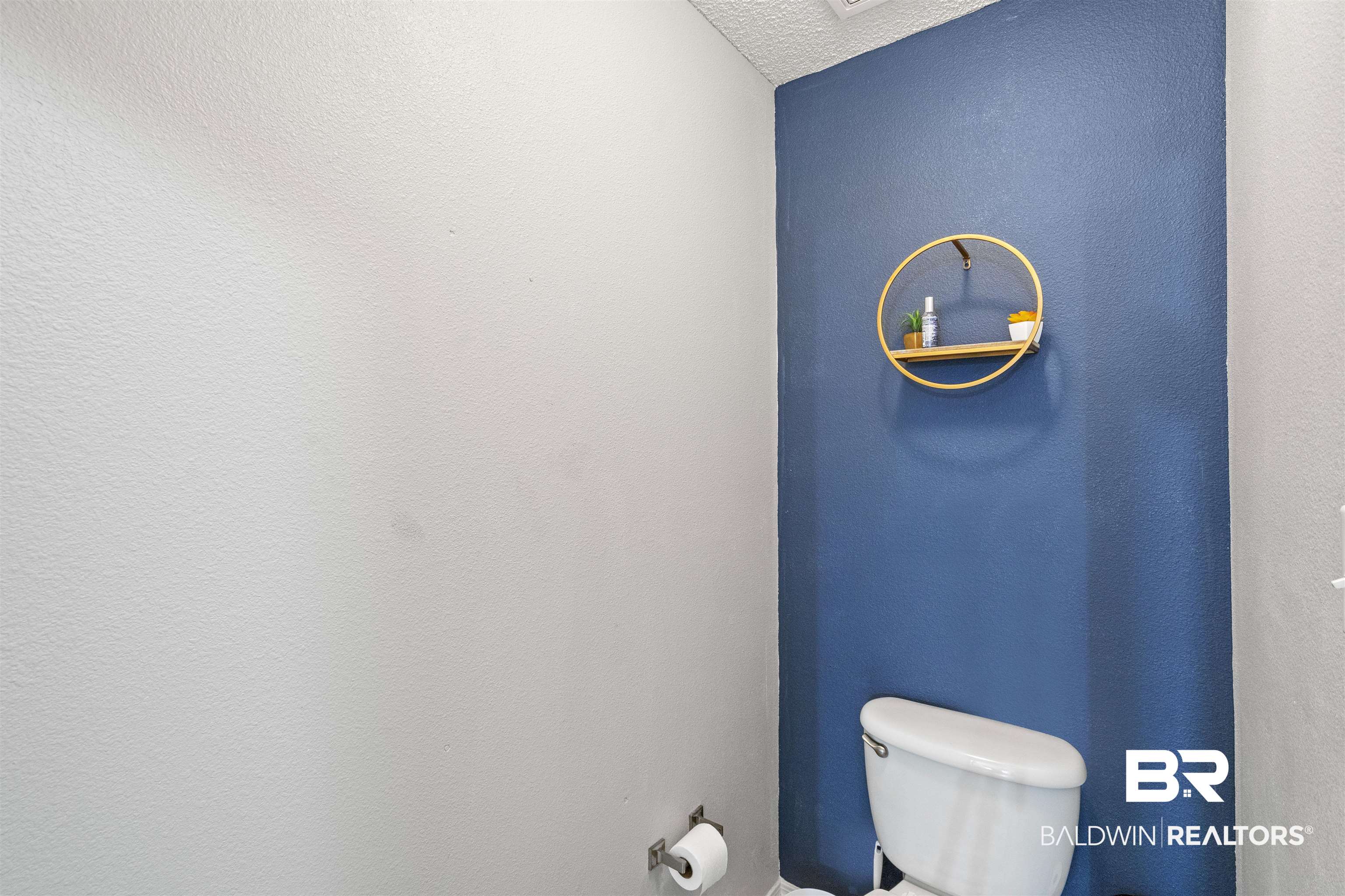 30621 Pinyon Drive Daphne, AL 36527 - Photo 23 of 41 Private Water Closet