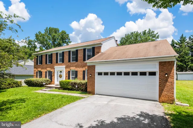 $3,950 | 13905 Huxley Cove Court, Silver Spring, MD 20906