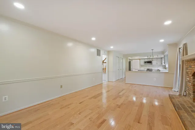 $3,950 | 13905 Huxley Cove Court, Silver Spring, MD 20906