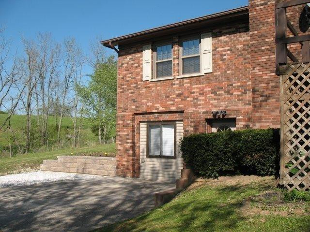 1938 Log Lick Road Winchester, KY 40391 - Photo 25 of 27 Front of house