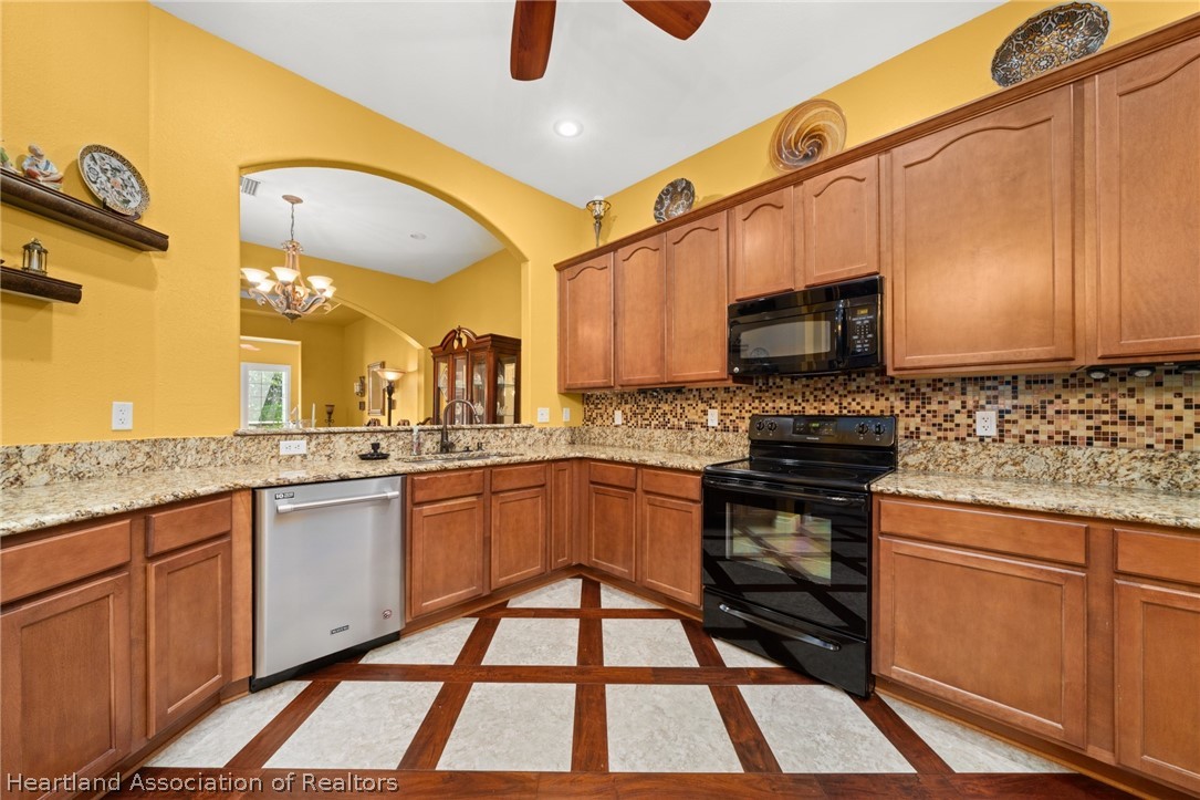5232 Haw Branch Road Sebring, FL 33875 - Photo 10 of 49