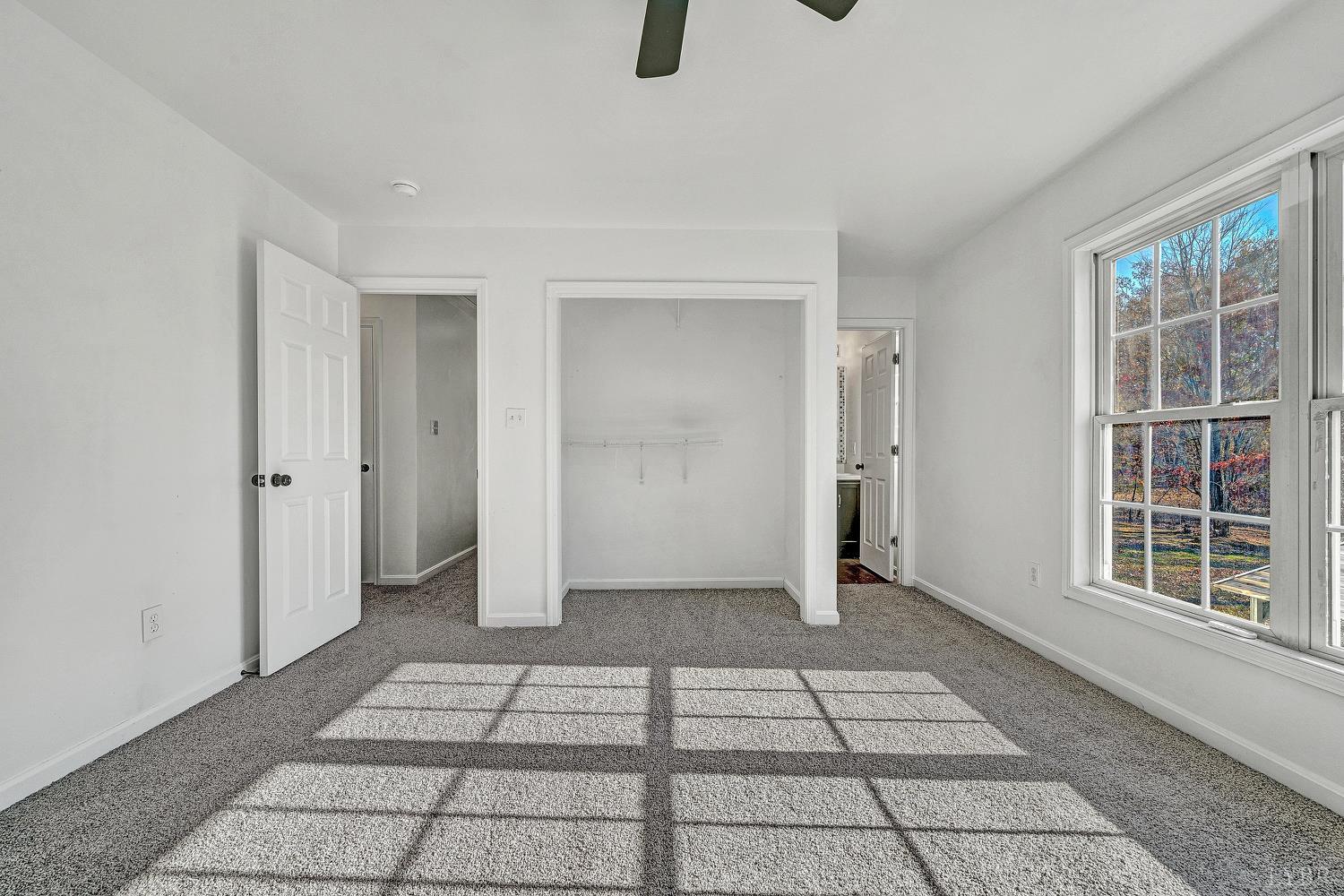 3949 Diamond Hill Road Moneta, VA 24121 - Photo 11 of 30 a view of kitchen with windows