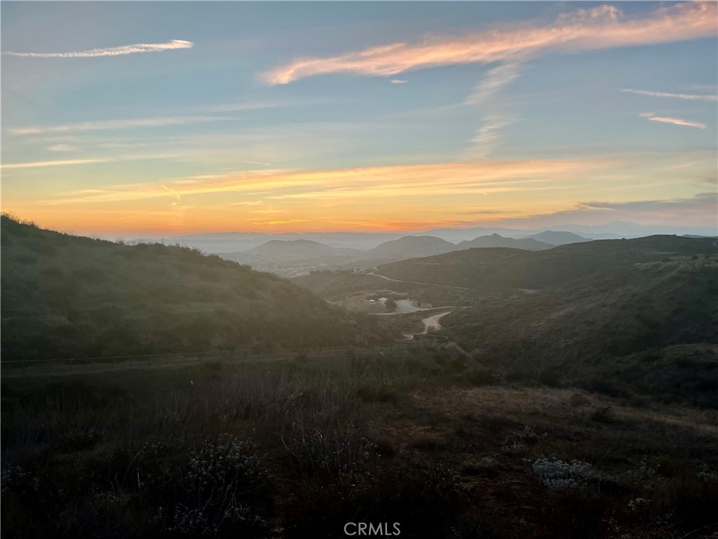 41130 Voyager Road Hemet, CA 92544 - Photo 21 of 35 a view of mountain view with an ocean