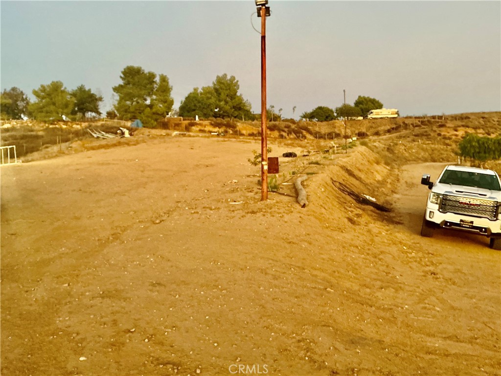 41130 Voyager Road Hemet, CA 92544 - Photo 31 of 35 a view of a ocean view