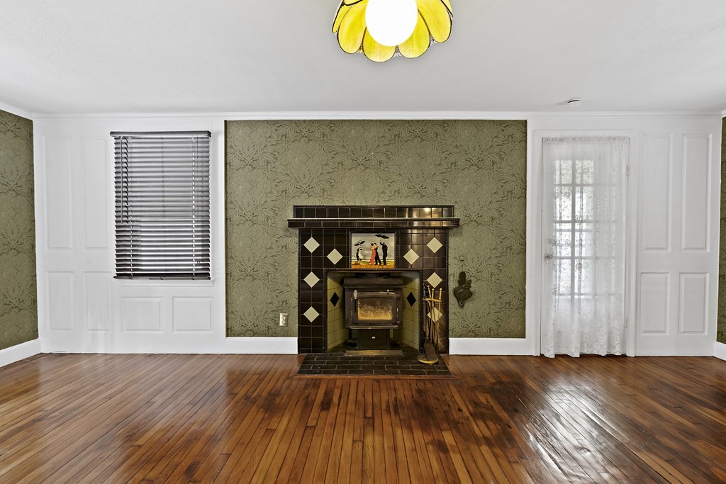 719 Riverside Drive Lawrence, MA 01841 - Photo 14 of 24 Gallery Image 14